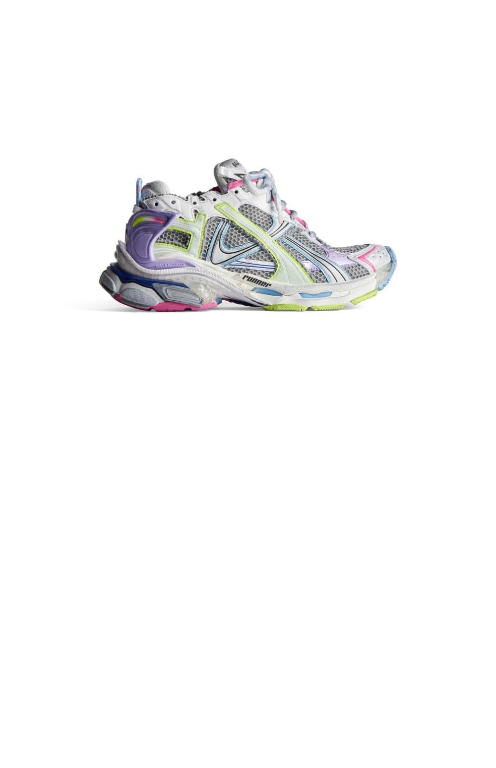 러너 스니커즈 772767 > Runner - 러너