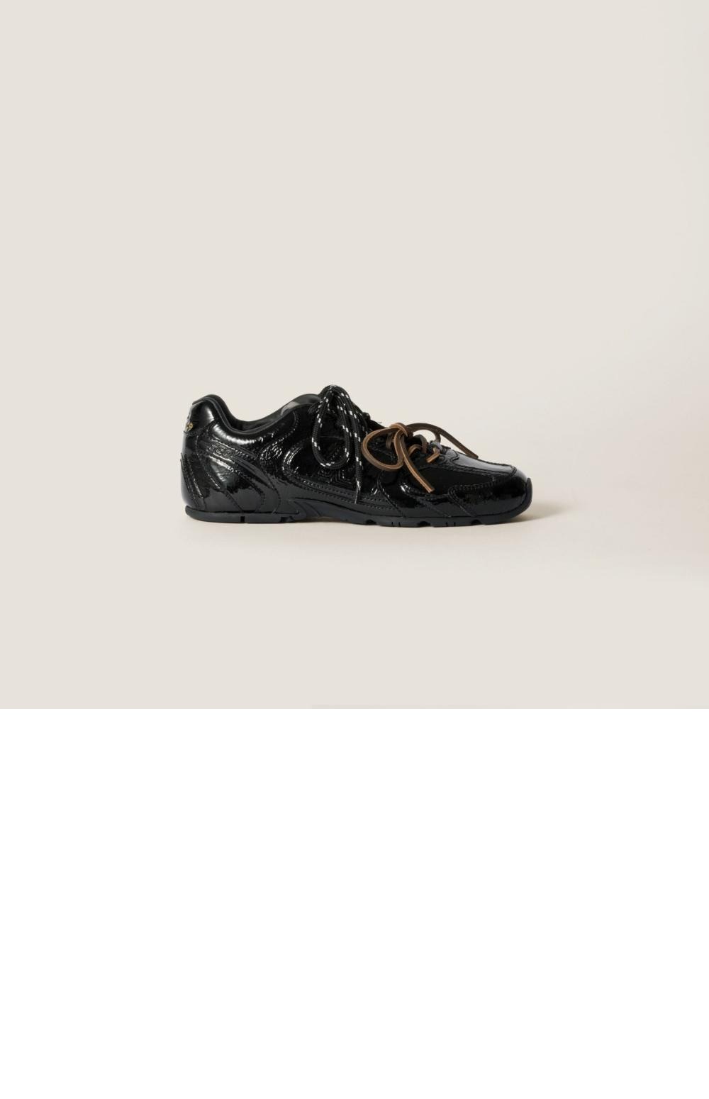 페이턴트 가죽 스니커즈 5E165E > Sneakers - 스니커즈