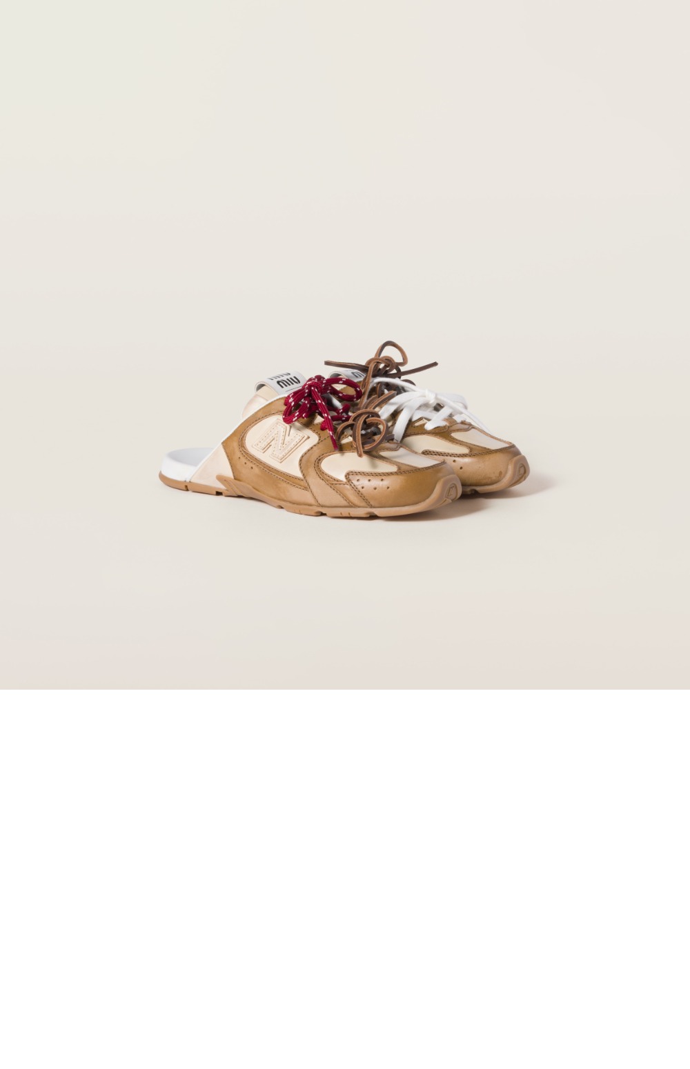 송아지 가죽 장식 뮬 5E333E > Sandal Slippers - 샌들 슬리퍼