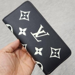 [332번] 루* 클레망스 장지갑