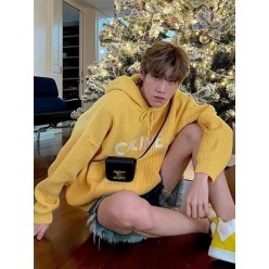 셀** 로고패치 후드 니트