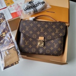 루* 포쉐트 메티스