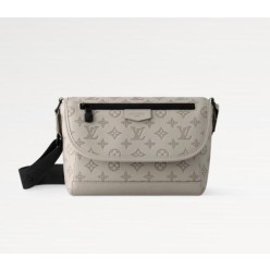 루* M14912 ㅡMONOGRAM SHADOW 펄스 메신저 풀박스