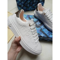 루* 타임 아웃 스니커즈