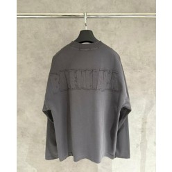 발**** 백로고패치 티셔츠