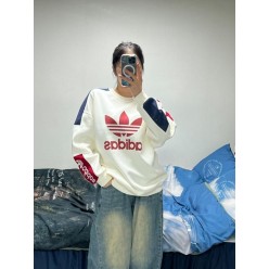 아*** 배색 소매자수 맨투맨 (두툼)