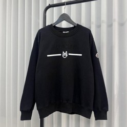 자수 로고 맨투맨