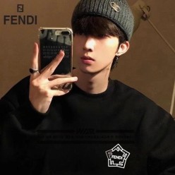 펜* F 육각 디자인 밍크양기모 티셔츠