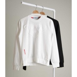 프** 삼각 빅로고 포인트 맨투맨