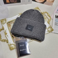 아** 스튜디오 로고패치 비니