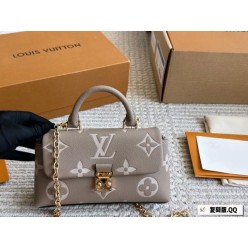 루* 마들렌 MM 바이 컬러 모노그램 앙프렝뜨 가죽