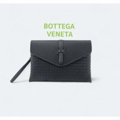 보** new 인트레치아토 리플립 클러치 CLASP 79043BCPPO1229 (블랙)