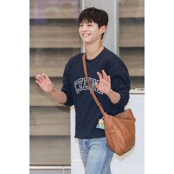 셀** 25 레터링 로고 박보검 맨투맨  수입