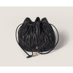 미*** 나파 가죽 파우치