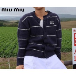 미*** 스트라이프 포인트 가디건