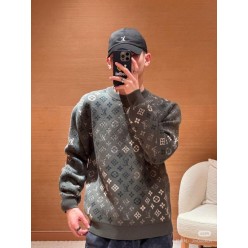 루* 모노그램 풀오버 니트 스웨터