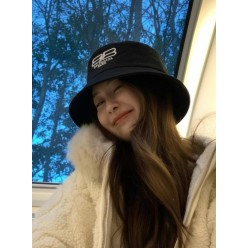 발**** 로고 자수 멀티 버킷햇 수입