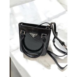 프** 브러시드 스몰 토트백