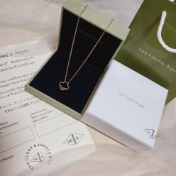 반*** 아펠 알함브라 목걸이