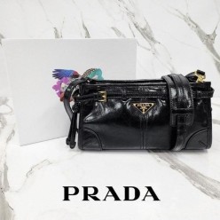 프** 스몰 가죽 숄더백 141