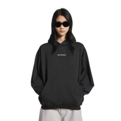 발**** 체스트 더블 로고 자수 후드