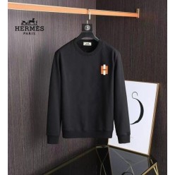 에*** H로고 패턴 맨투맨