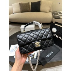 샤* 클래식 탑핸들 플랩백