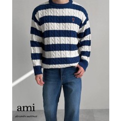 아* 스몰하트 패치 폼 스트라이프 라운드 니트