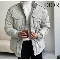 디* 메인클립로고 다운 푸퍼 자켓 패딩