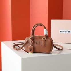 미*** 아르카디 가죽백