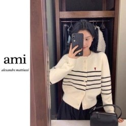 아* 에이 하트 스트라이프 가디건