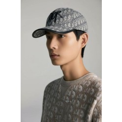 디* 오블리크 자가드 볼캡 수입