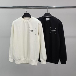 메* 마르지엘라 피스넘버 맨투맨