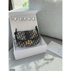 디* 30 몽테인 미디엄 메신저백