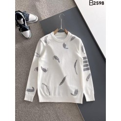 톰* 깃털자수 니트