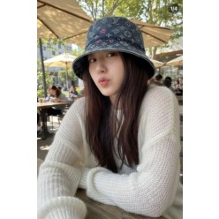 루* 멀티 모노그램 자가드 워싱 버킷햇 수입