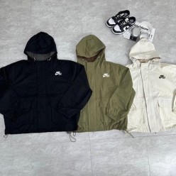 나** 포켓배색후드자켓