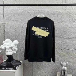 메* 마르지엘라 로고 넘버링 맨투맨