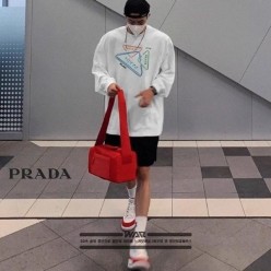 프** 비비드 삼각 디자인 긴팔티셔츠 (시보리없음)