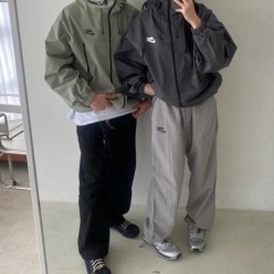 나** 로고 제타 바람막이