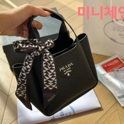 프** 미니 체인 가죽 토트백 풀박스