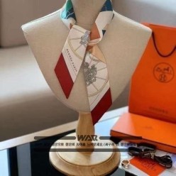에*** 마차 패턴 방도 스카프