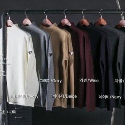 프** 소프트 하프넥 니트