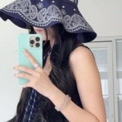 미*** 반다나 프린트 버킷햇 수입
