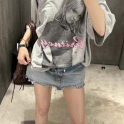 발**** 브리트니 티셔츠