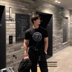 스* 그물 라인 로고 반팔티셔츠
