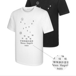 메* 마르지엘라 반팔
