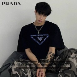 프** 레터링 삼각 디자인 반팔 티셔츠