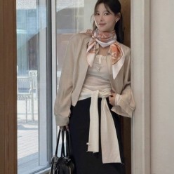 루* 모노그램 스카프