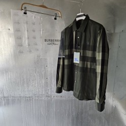버** 체크 셔츠
